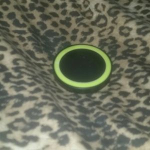 Wireless charging base.